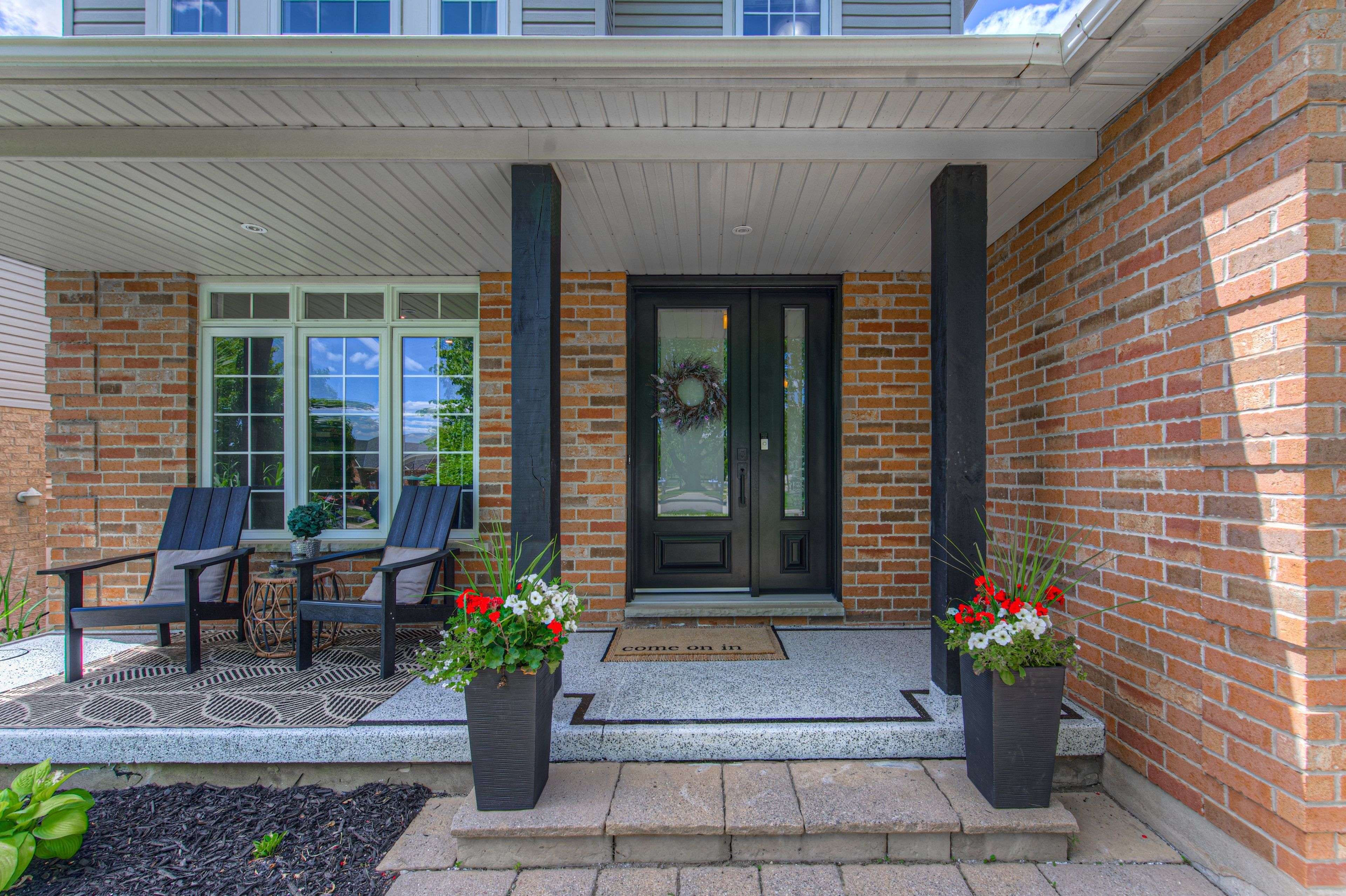 Halton Hills, ON L7J 3B1,11 Salmon WAY