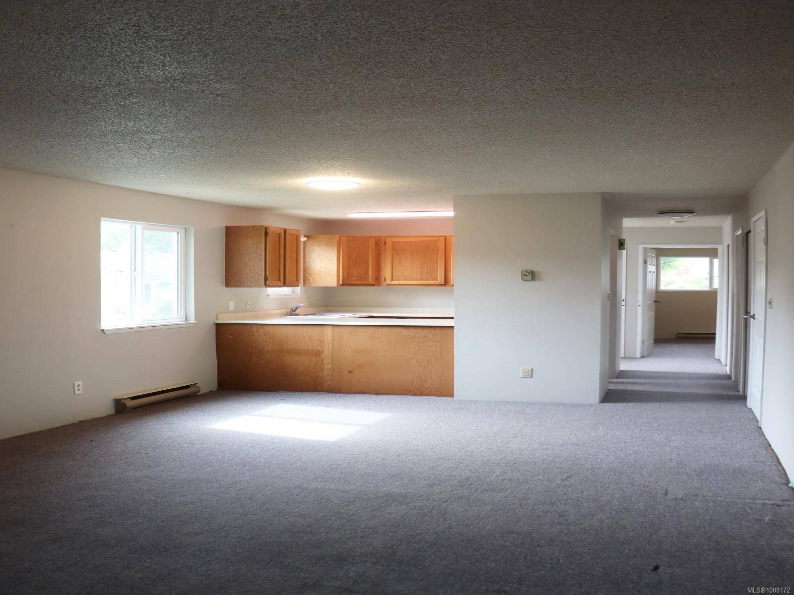 Nanaimo, BC V9R 3X8,211 Buttertubs Pl #13