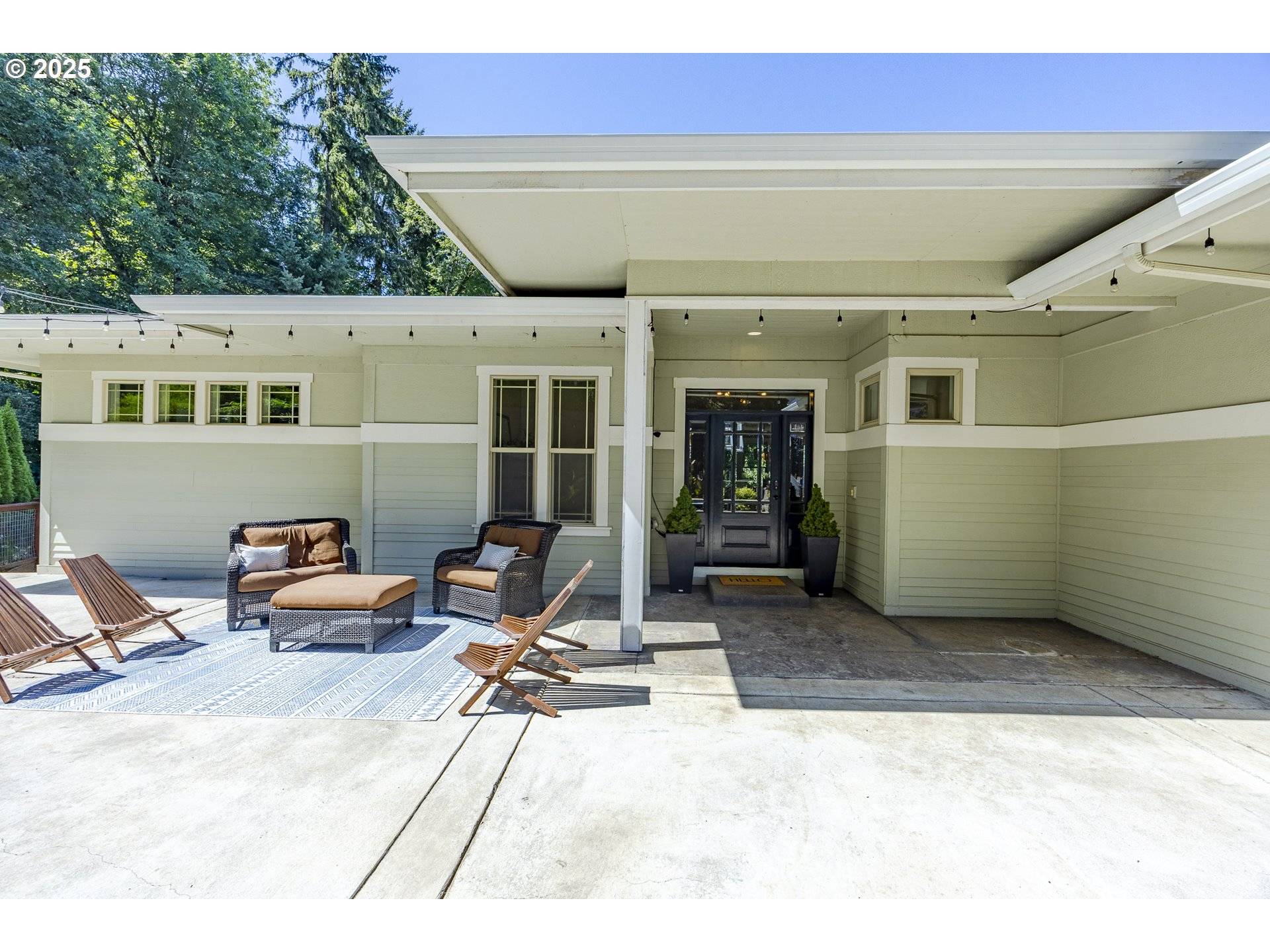 Eugene, OR 97405,1848 E 43RD AVE