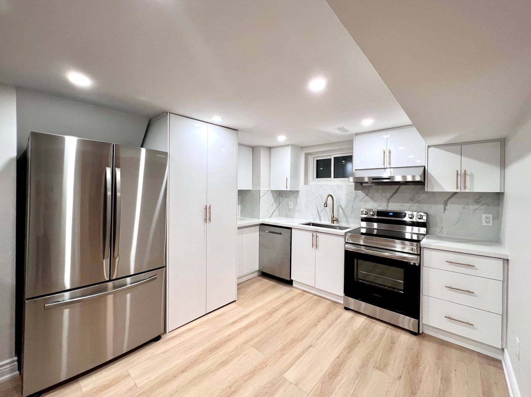 Toronto C07, ON M2R 2P9,65 Dewlane DR #Lower