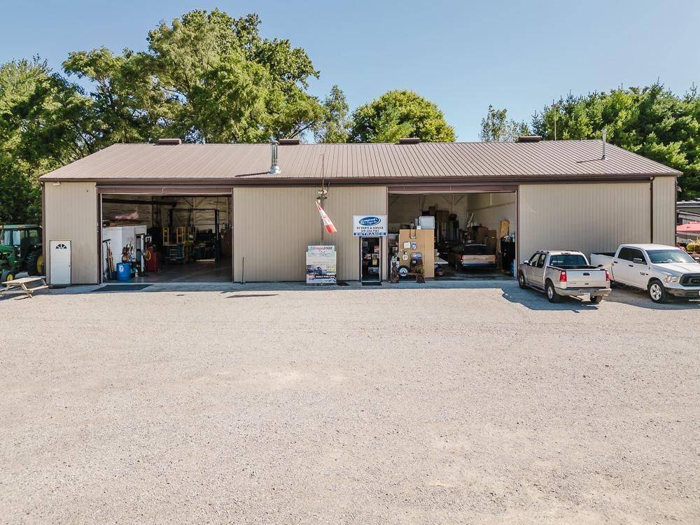 Chatham-kent, ON N7M 5J7,9450 Longwoods RD