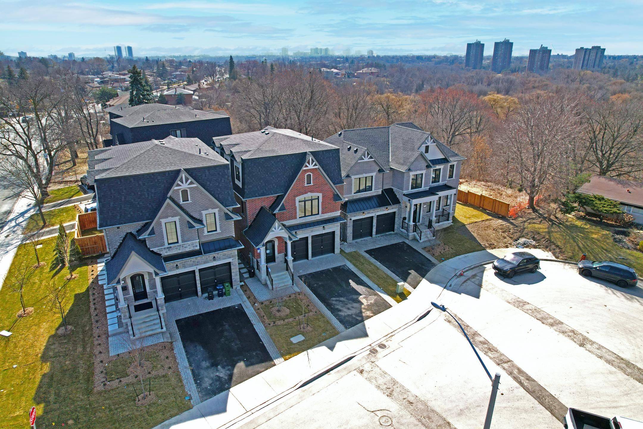 Toronto W05, ON M9M 0G7,3 George Mckenzie CT