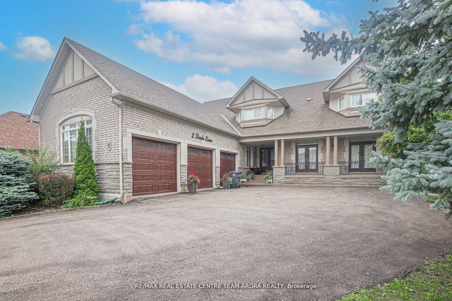 Brampton, ON L6Y 5G9,2 Links LN #Bsmt