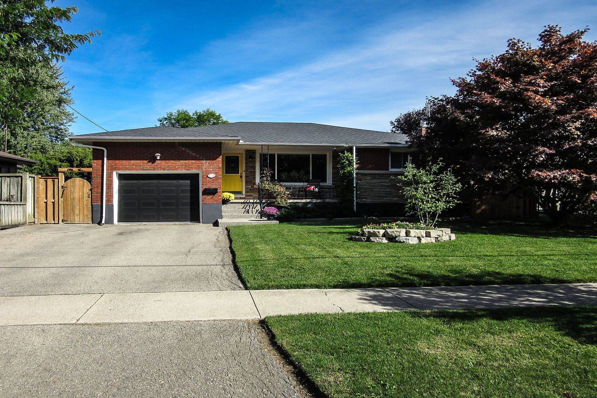 Welland, ON L3C 1A9,124 Gadsby AVE