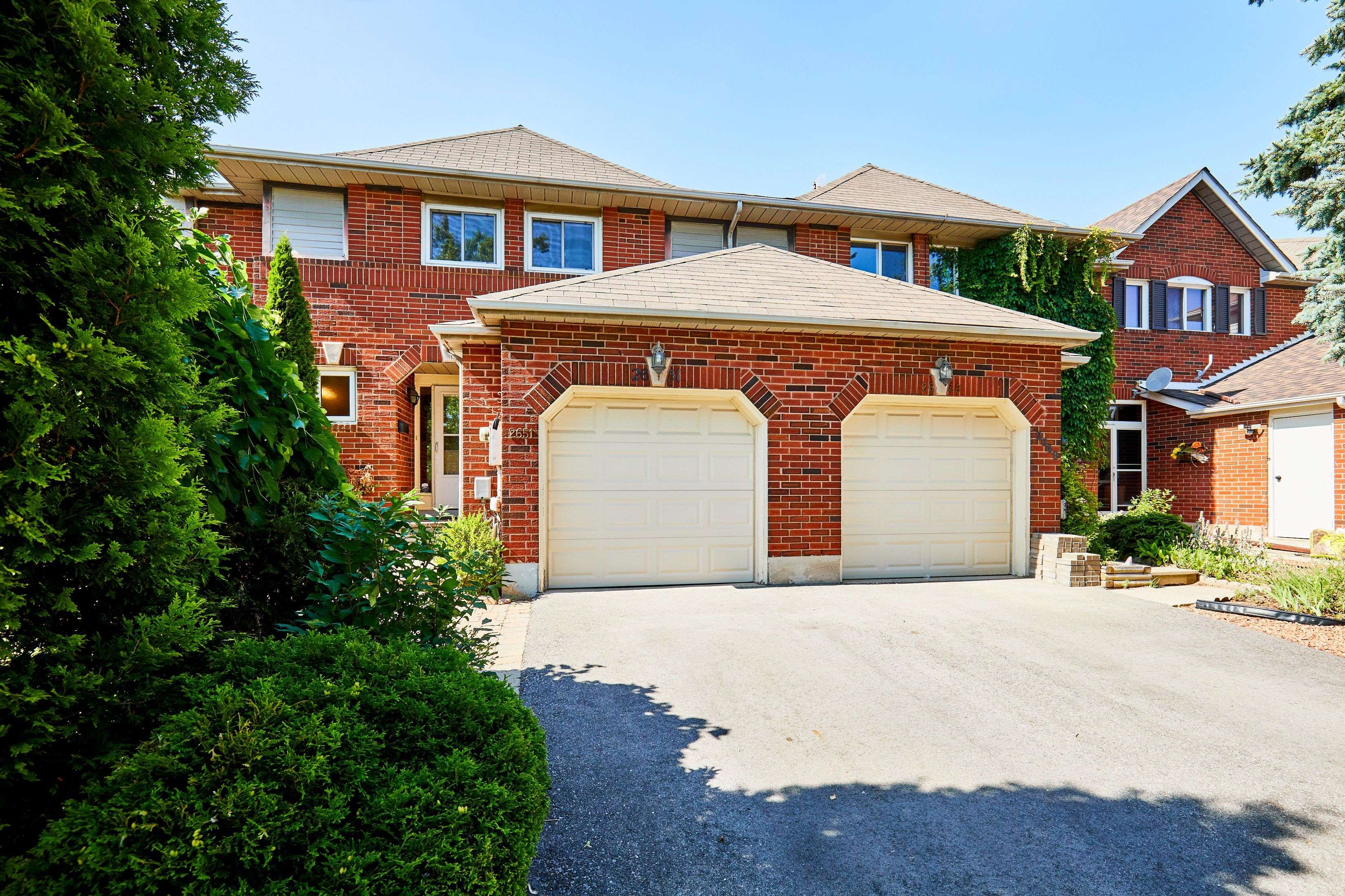 Mississauga, ON L5M 4P5,2651 Lindholm CRES