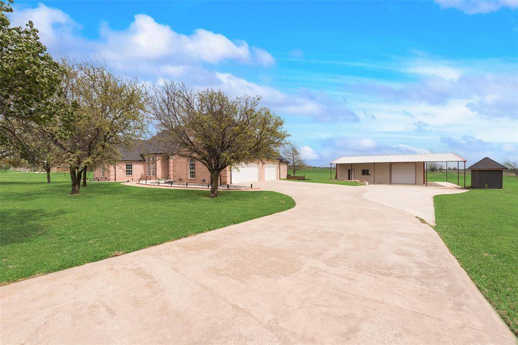 Denton, TX 76266,6083 Milam Ridge