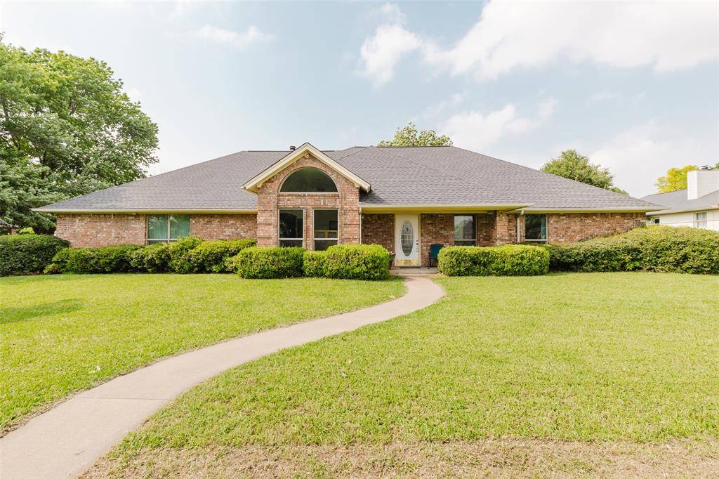 Decatur, TX 76234,305 Brookview Drive