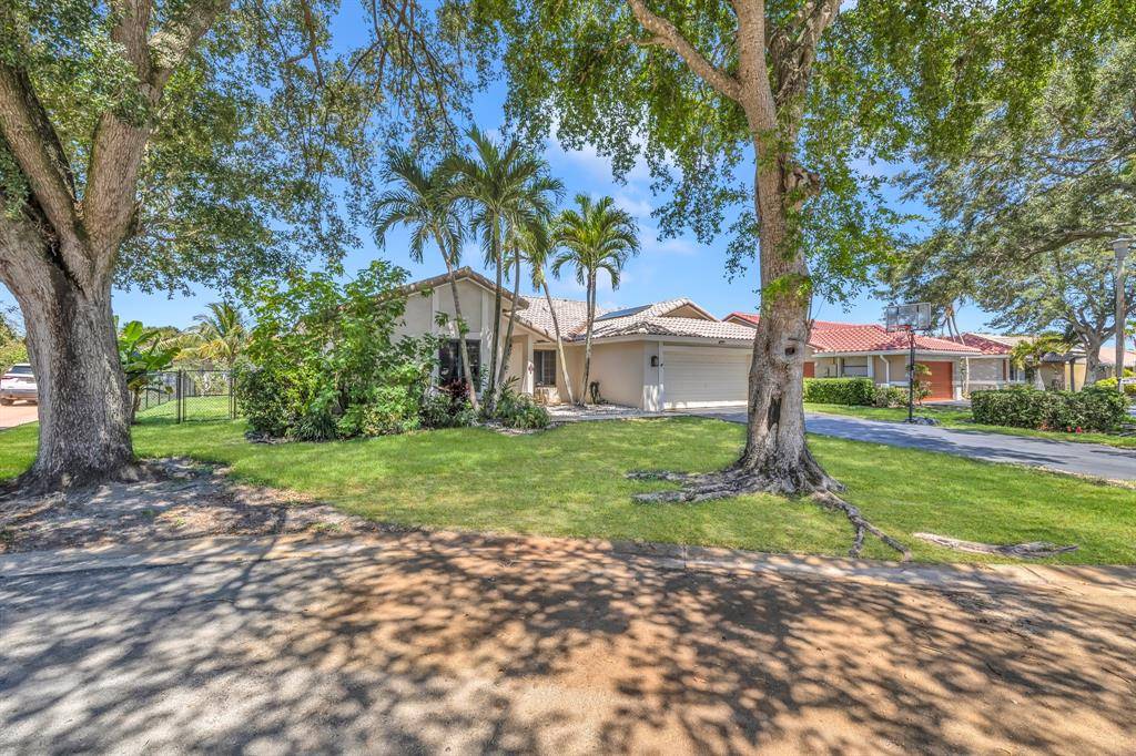 Coral Springs, FL 33067,5618 NW 89th Ave