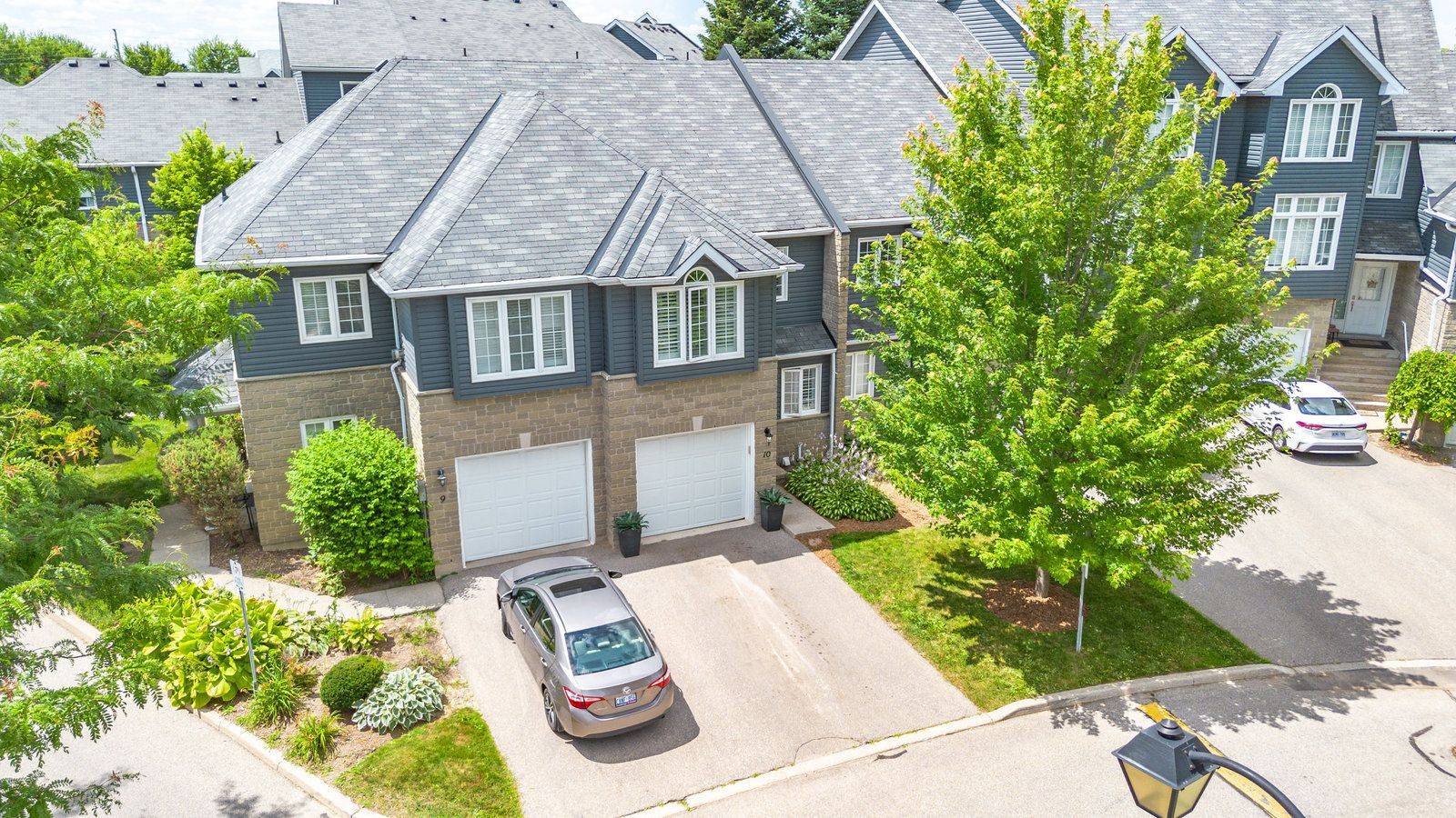 Cambridge, ON N1T 1T9,199 Saginaw Pkwy #10