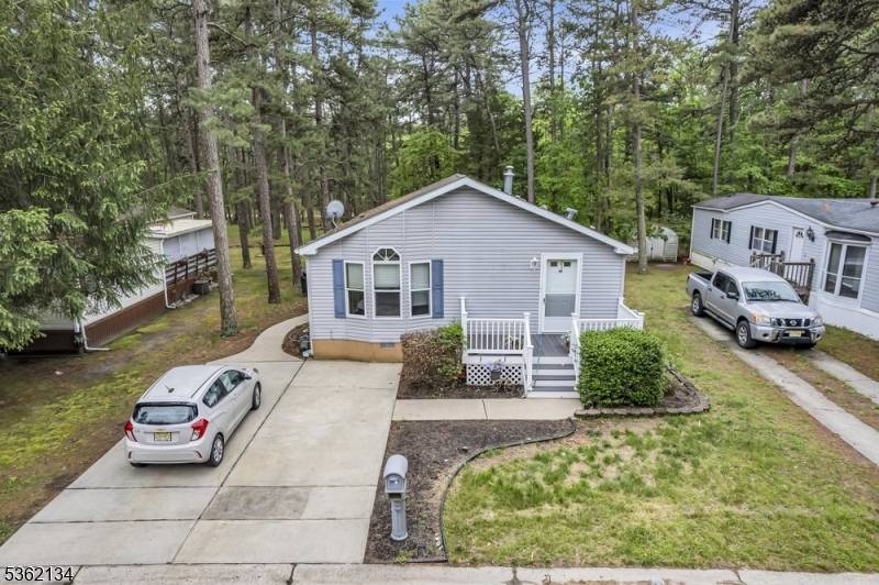 Jackson Twp., NJ 08527,45 Goldenrod Place
