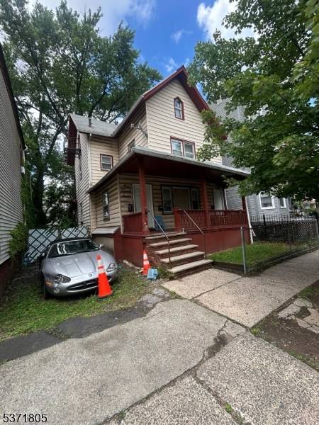 Newark City, NJ 07107,125 S 12Th St