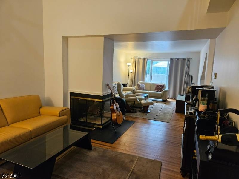 Mountain Lakes Boro, NJ 07046,19 Newcastle Ct