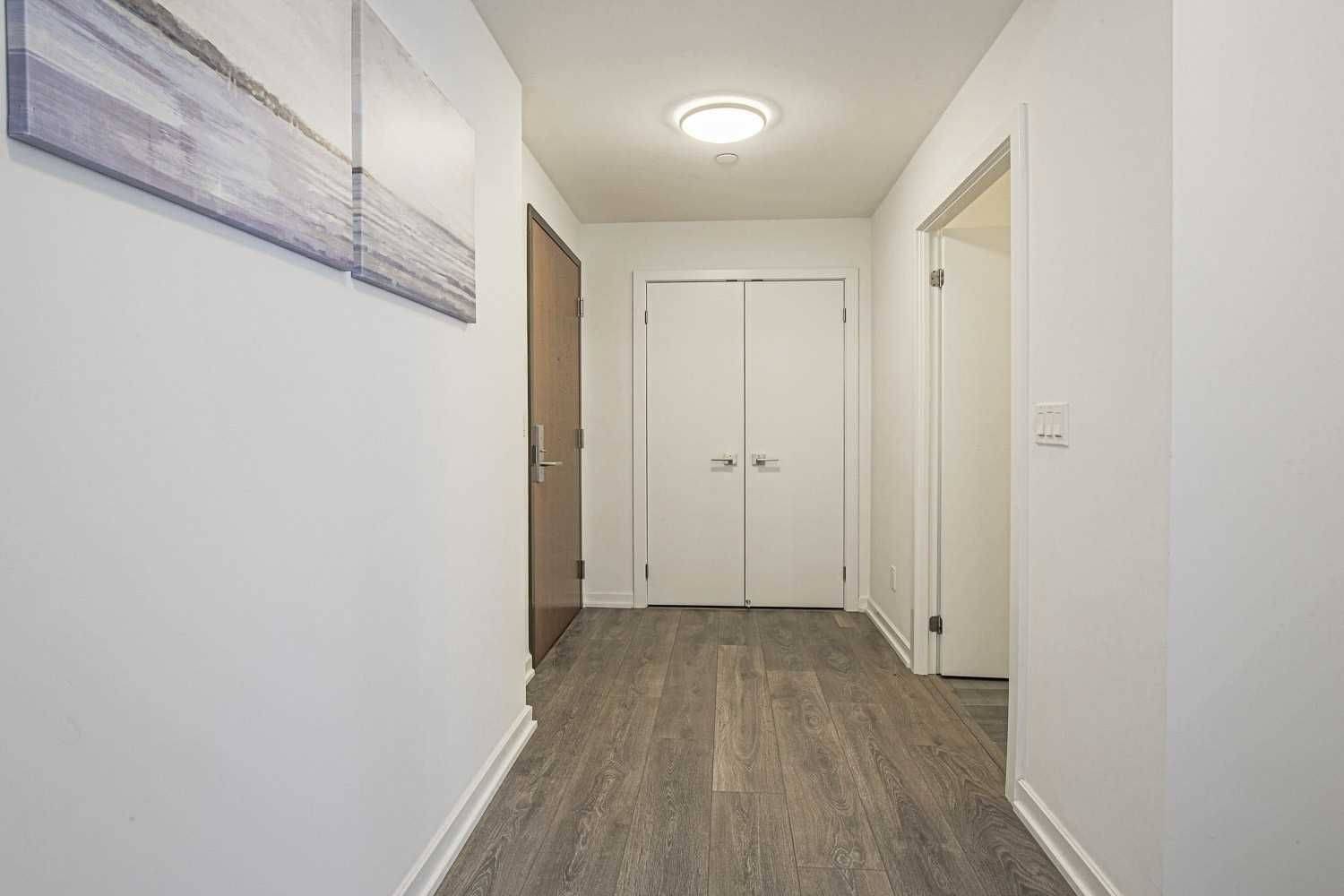 Toronto C15, ON M2J 1M6,56 Forest Manor RD #2104