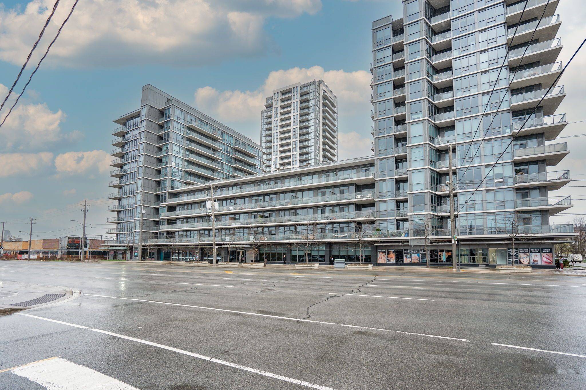 Toronto W08, ON M8Z 0C6,1185 The Queensway AVE #331