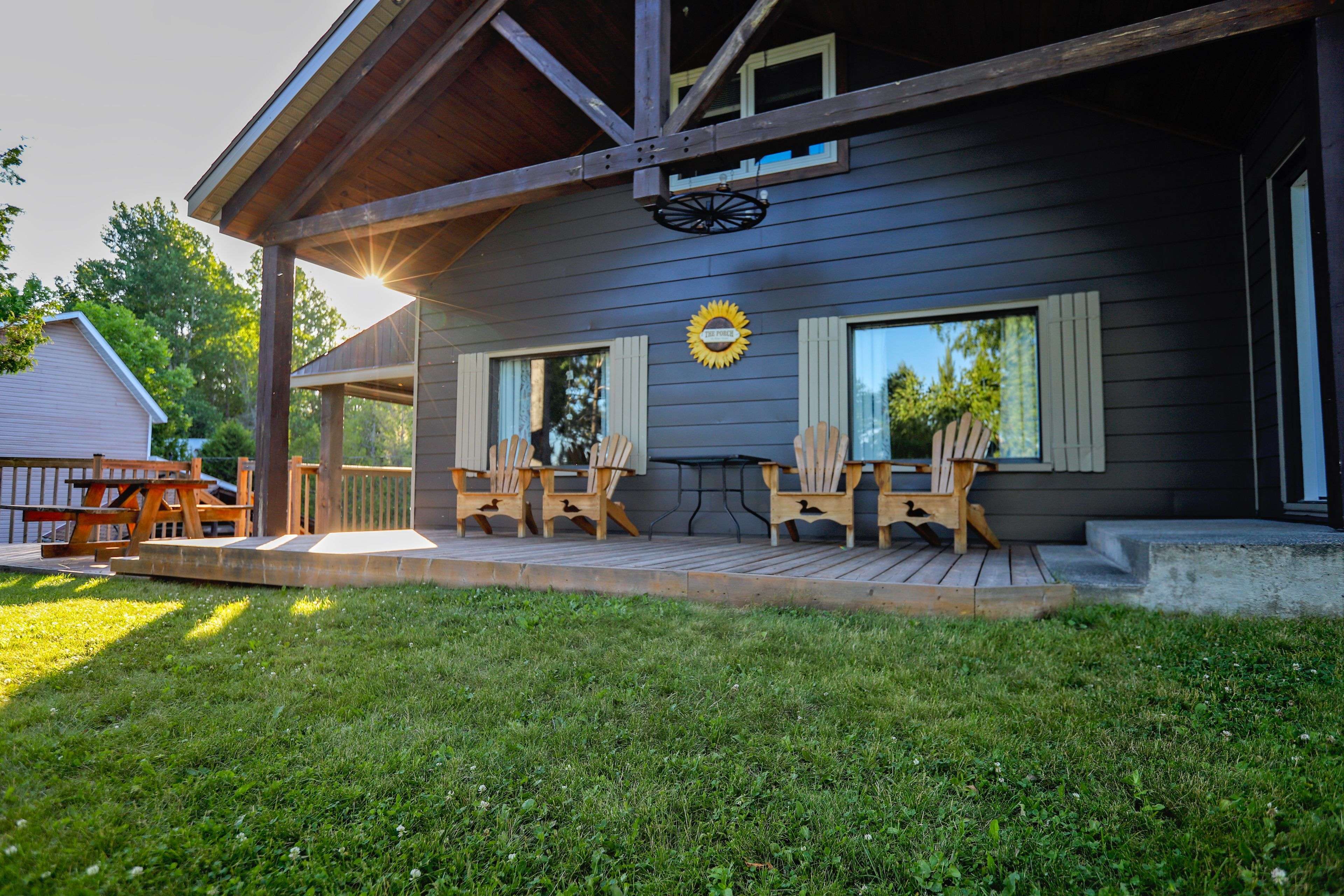 Temagami, ON P0H 2H0,51 Lakeshore DR