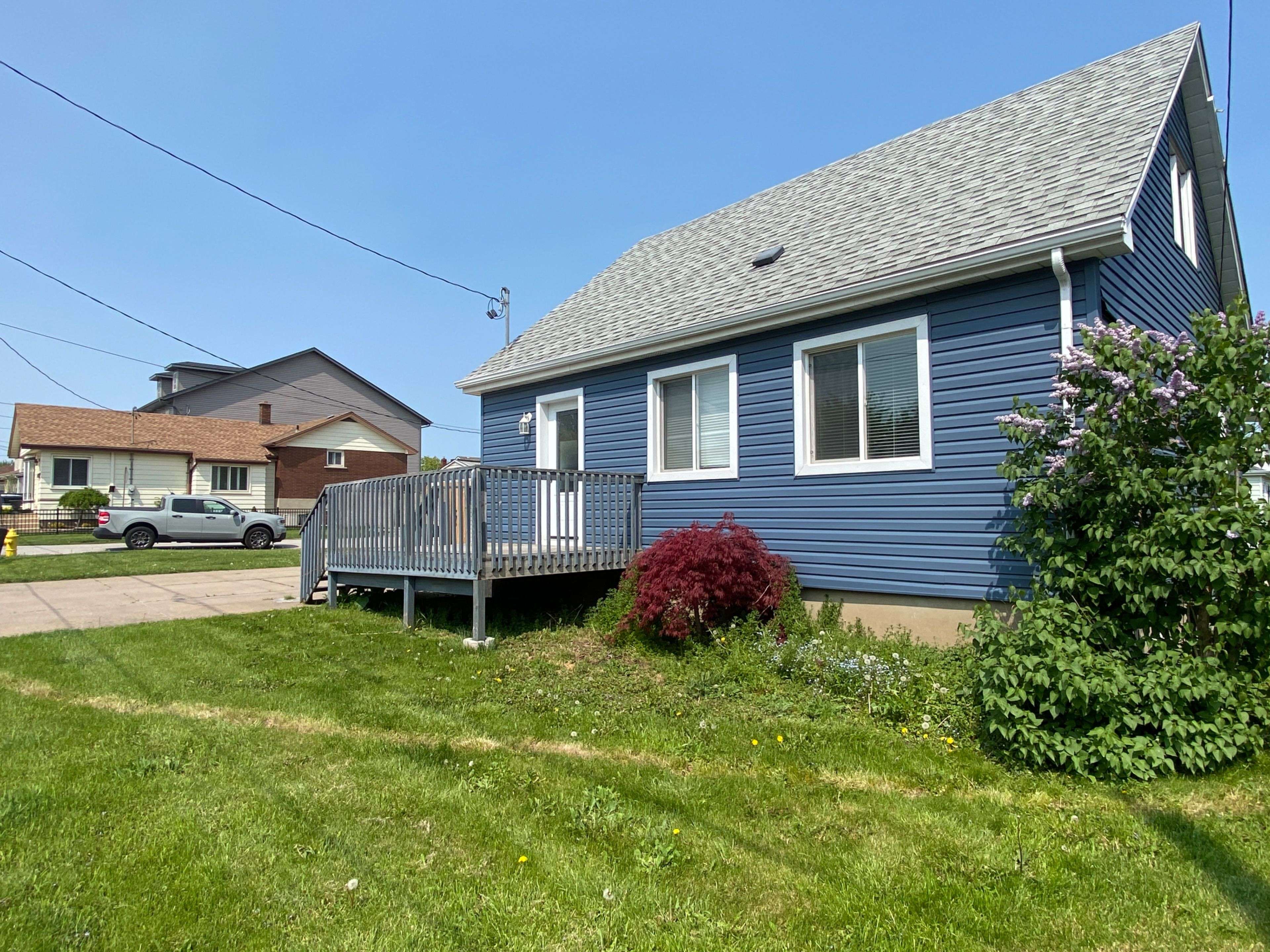 Thorold, ON L2V 3T8,24 King ST