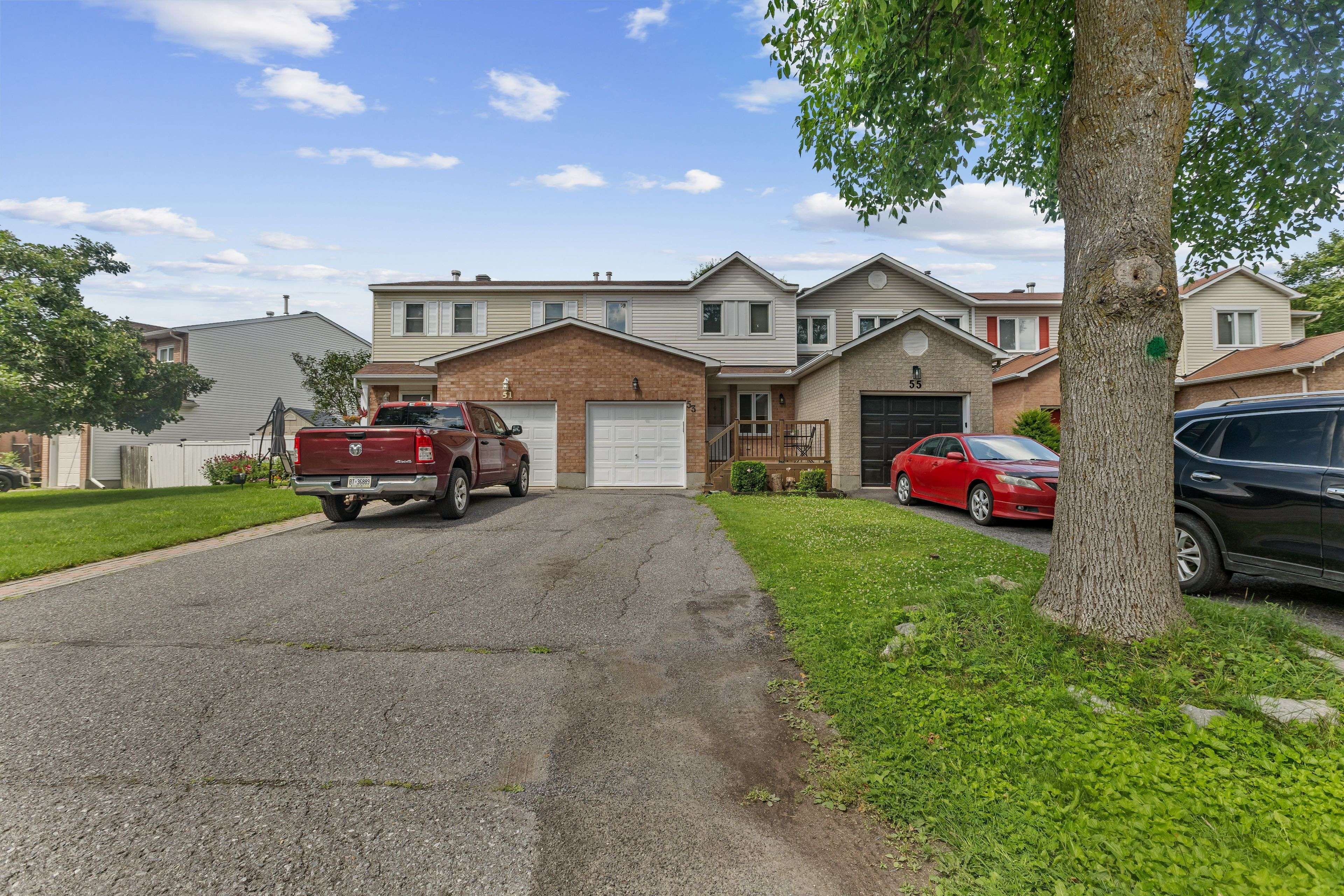 Kanata, ON K2K 2S4,53 Kimbolton CRES