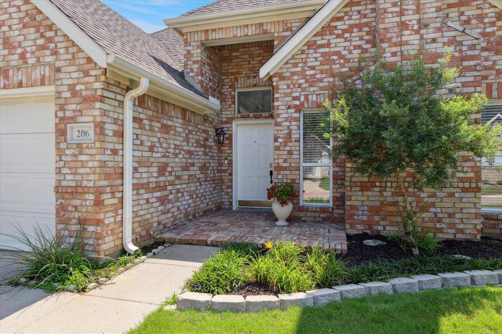 Euless, TX 76039,206 Arbor Glen Drive