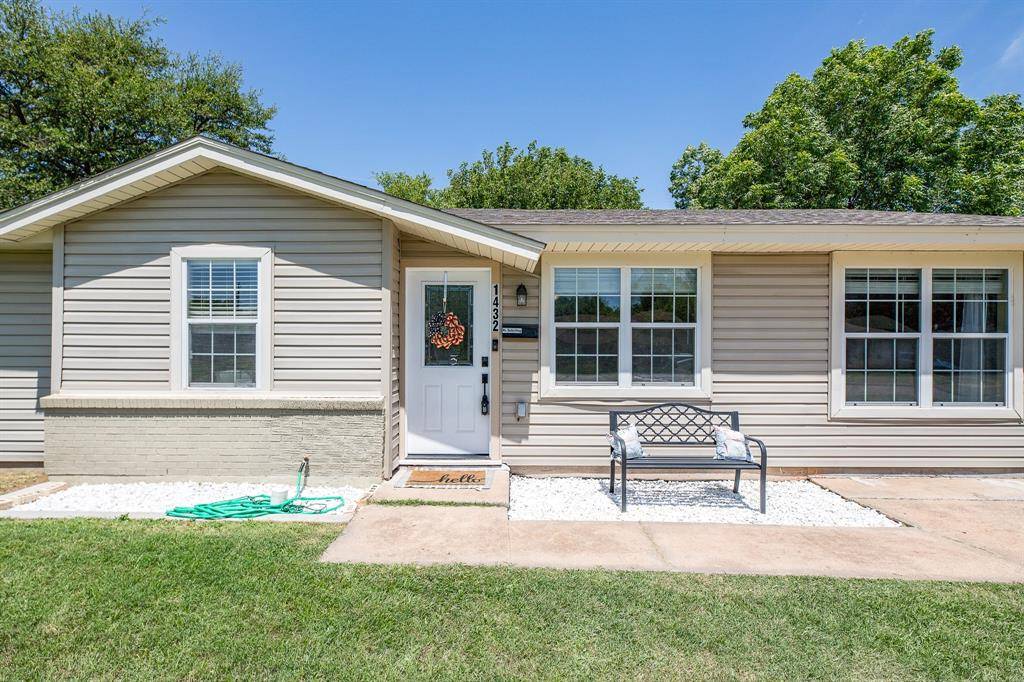 Wichita Falls, TX 76306,1432 Deville Street