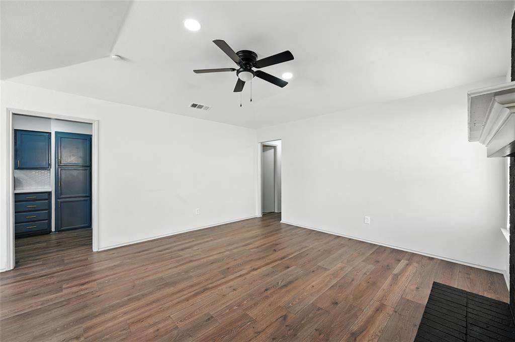 Arlington, TX 76016,5618 Hearthwood Court