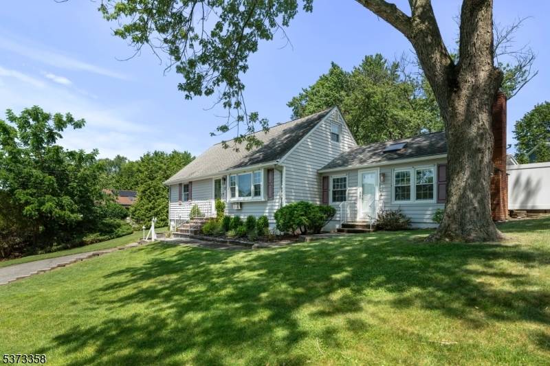 Wayne Twp., NJ 07470,12 Kingston Rd