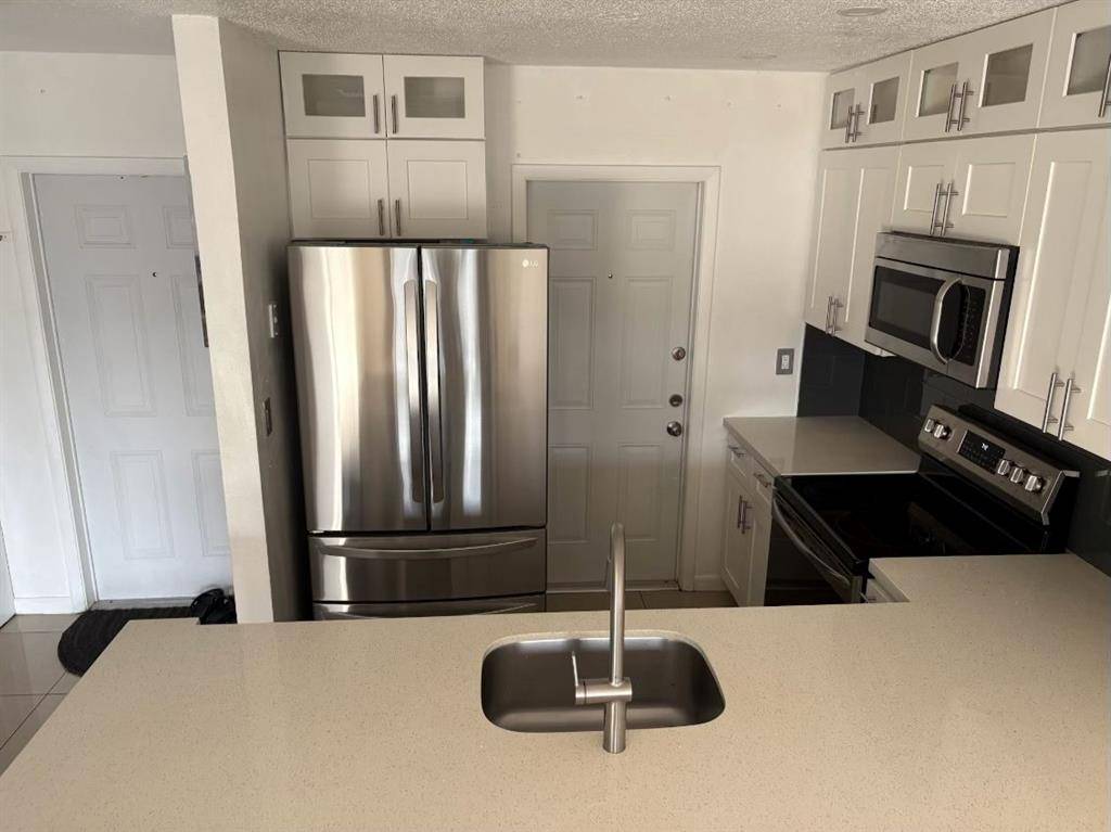 Lauderdale Lakes, FL 33313,Address not disclosed