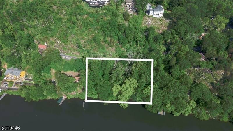 Sparta Twp., NJ 07871,202 W Shore Trl