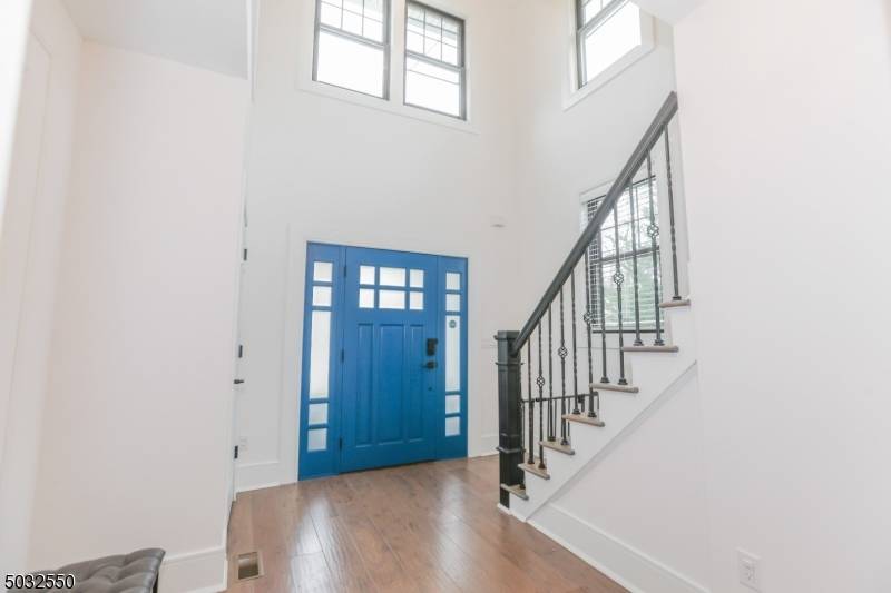 Montclair Twp., NJ 07043,651 Grove St