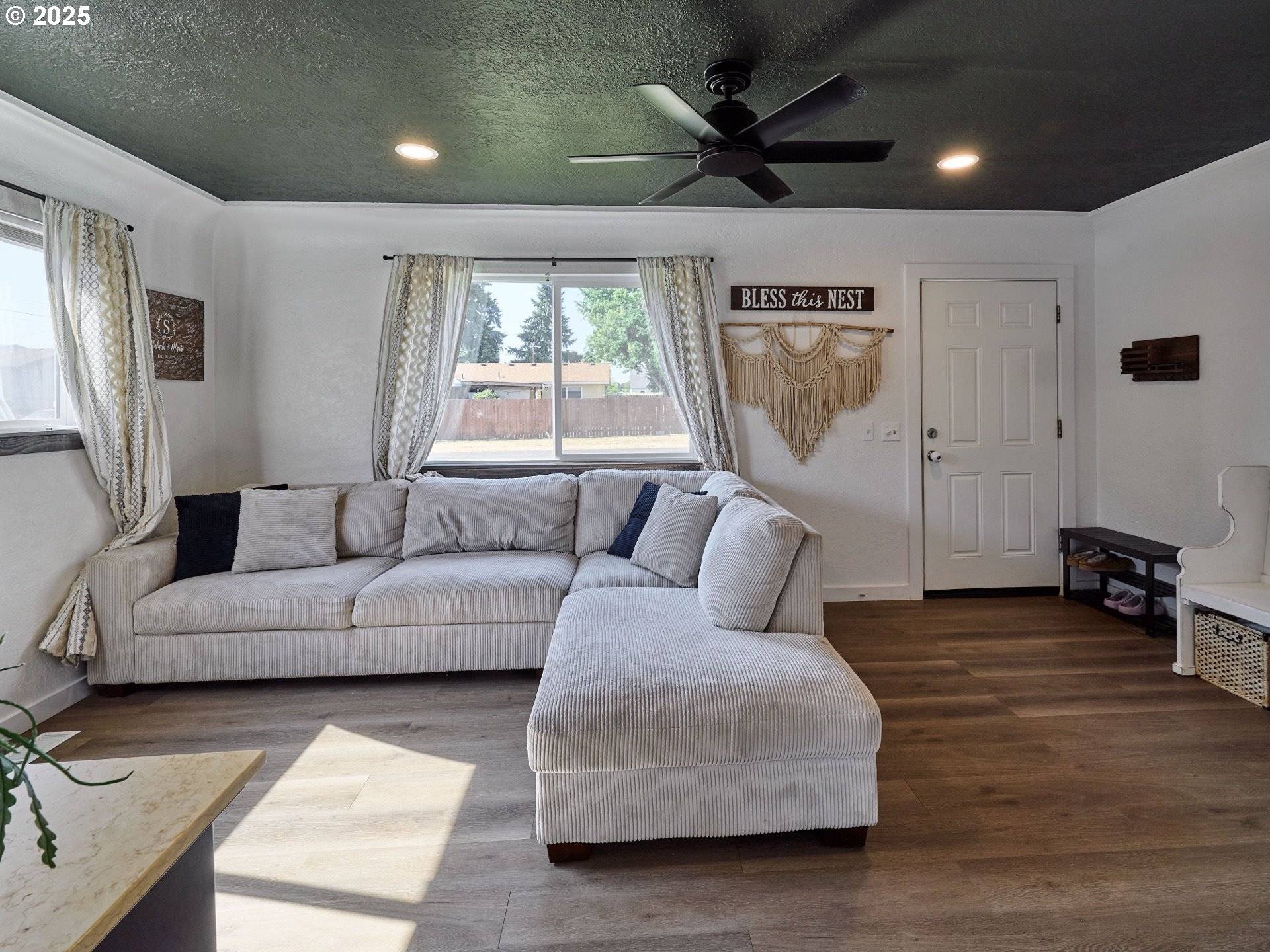 Aumsville, OR 97325,745 CHURCH ST