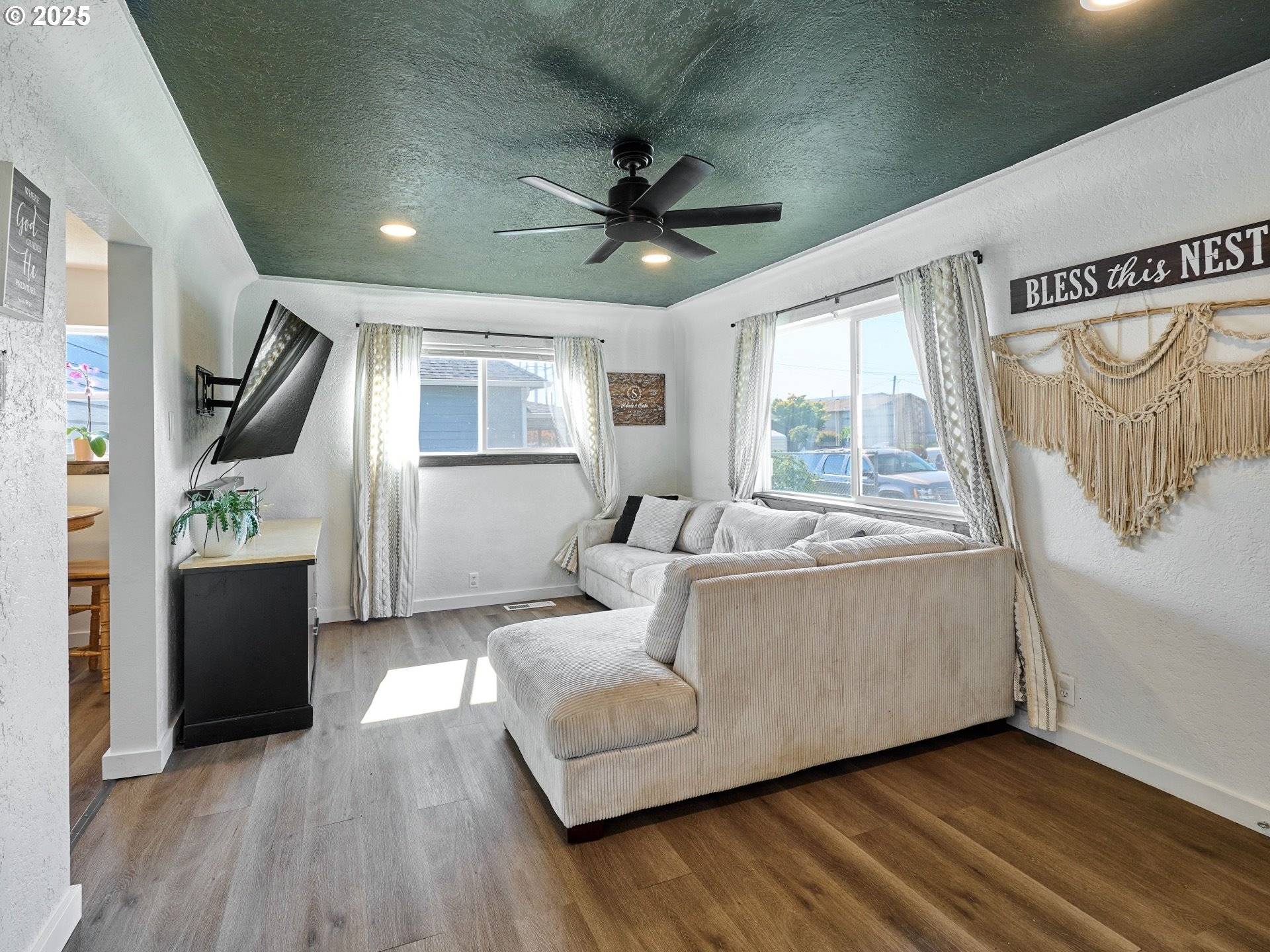 Aumsville, OR 97325,745 CHURCH ST