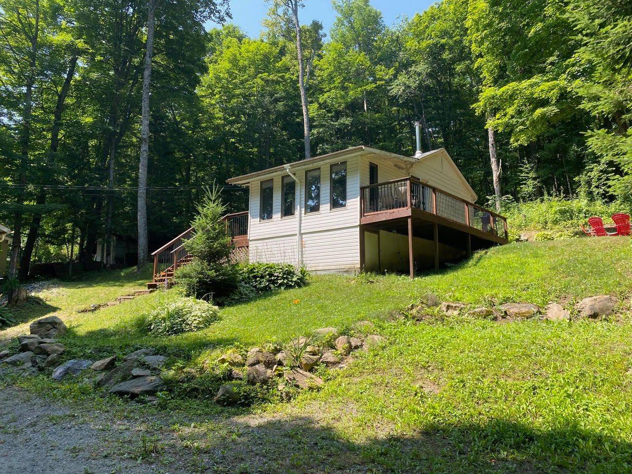 Dysart Et Al, ON K0M 1S0,1013 Miskwabi Lake RD