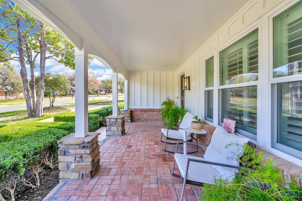 Dallas, TX 75254,7332 Oakbluff Drive