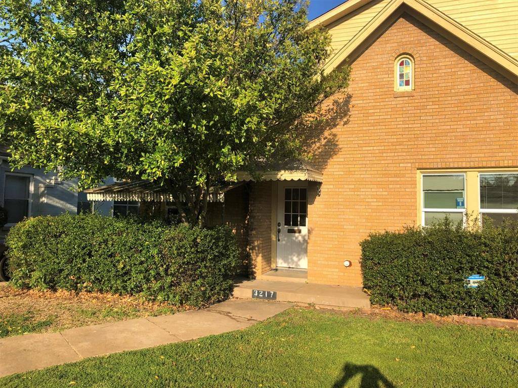Fort Worth, TX 76109,3217 Rogers Avenue