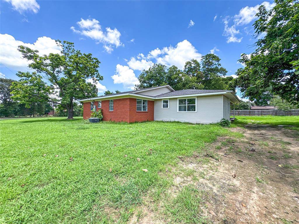 Winnsboro, TX 75494,1385 W FM 852