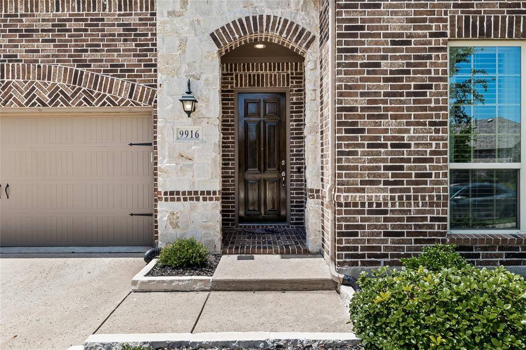 Little Elm, TX 75068,9916 Bitterroot Drive