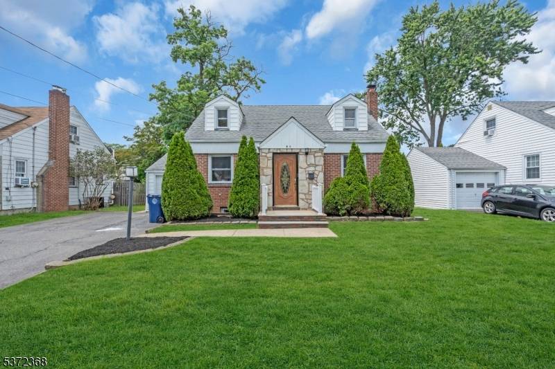 Clark Twp., NJ 07066,84 St Laurent Dr