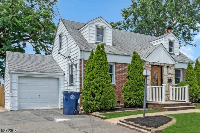 Clark Twp., NJ 07066,84 St Laurent Dr
