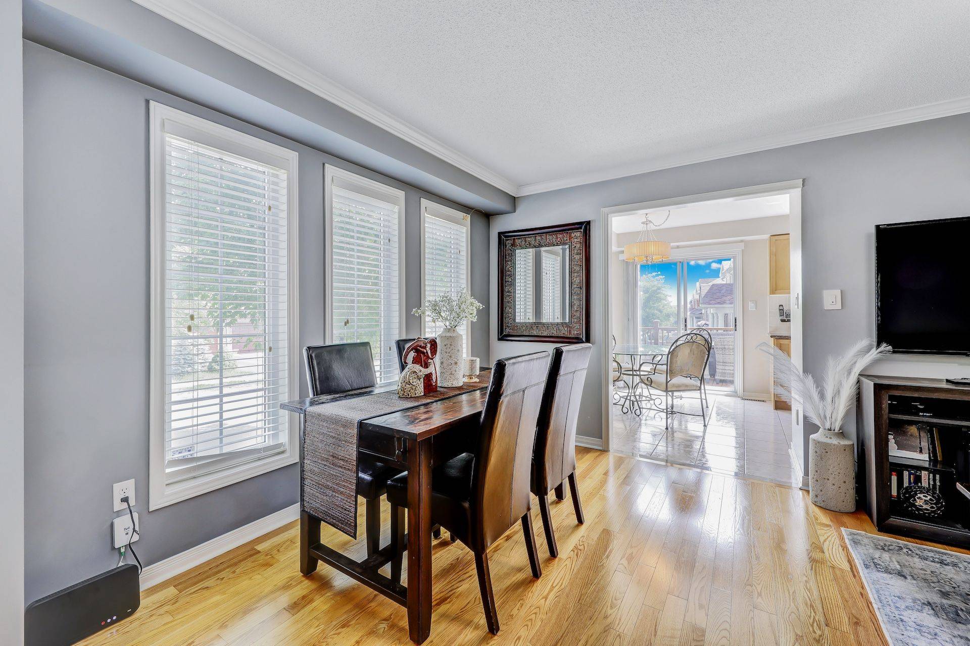 Richmond Hill, ON L4B 4T1,108 King William CRES