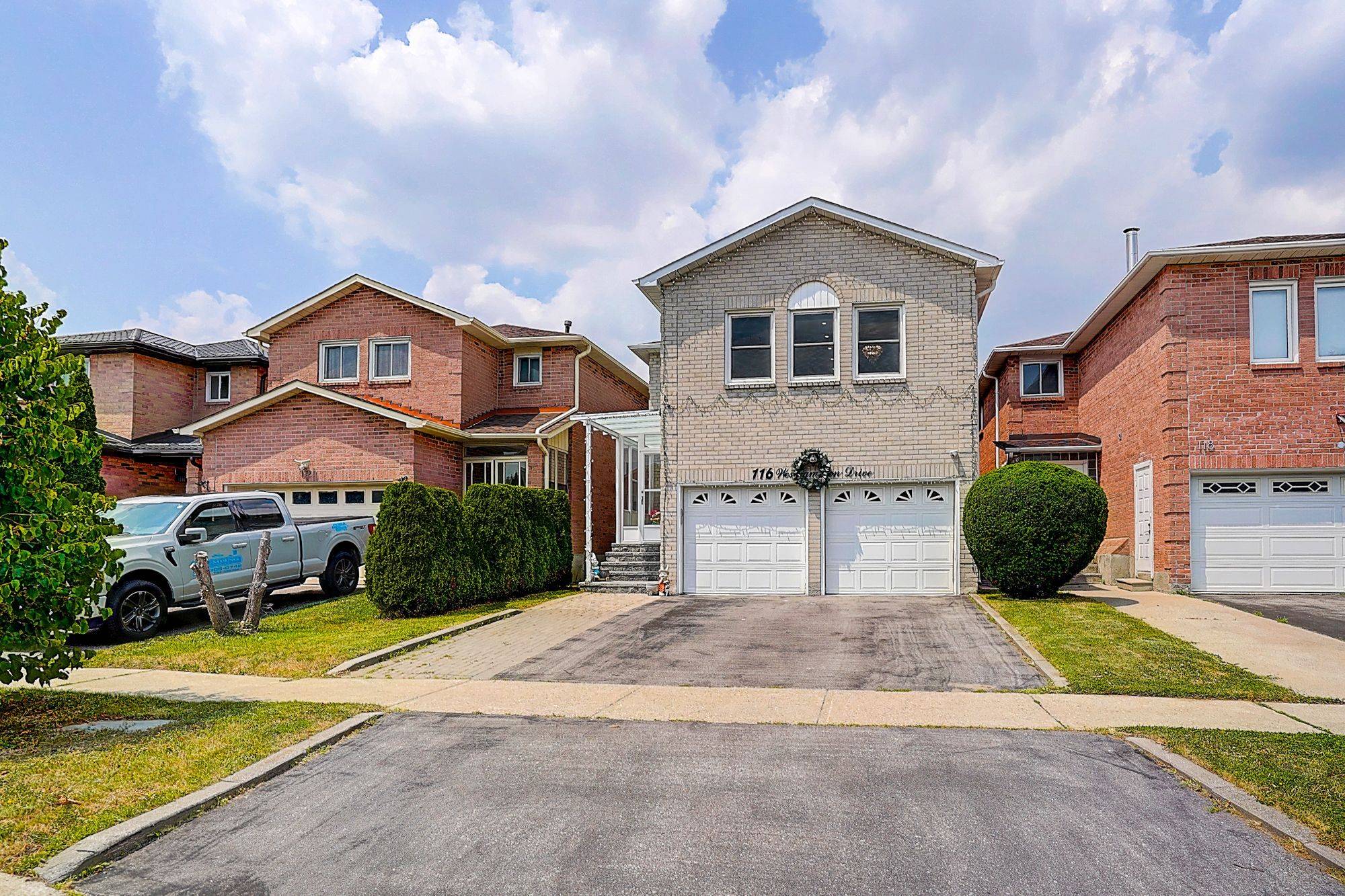 Vaughan, ON L4J 7J6,116 Westhampton DR