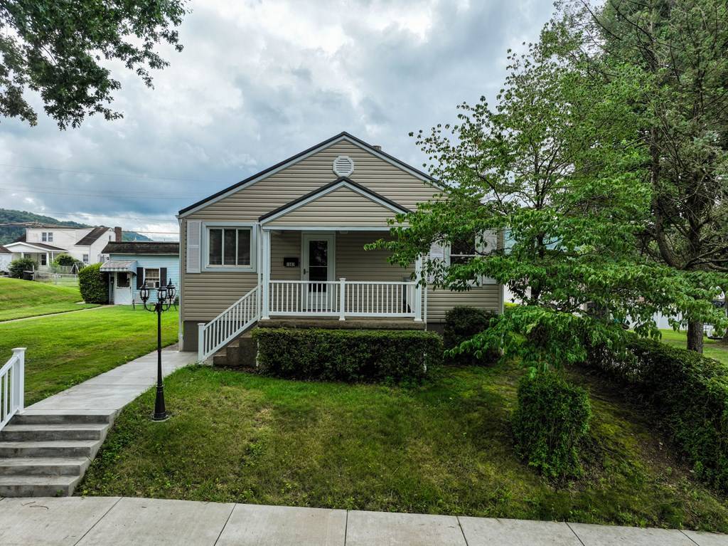 Moundsville, WV 26041,1507 6th St
