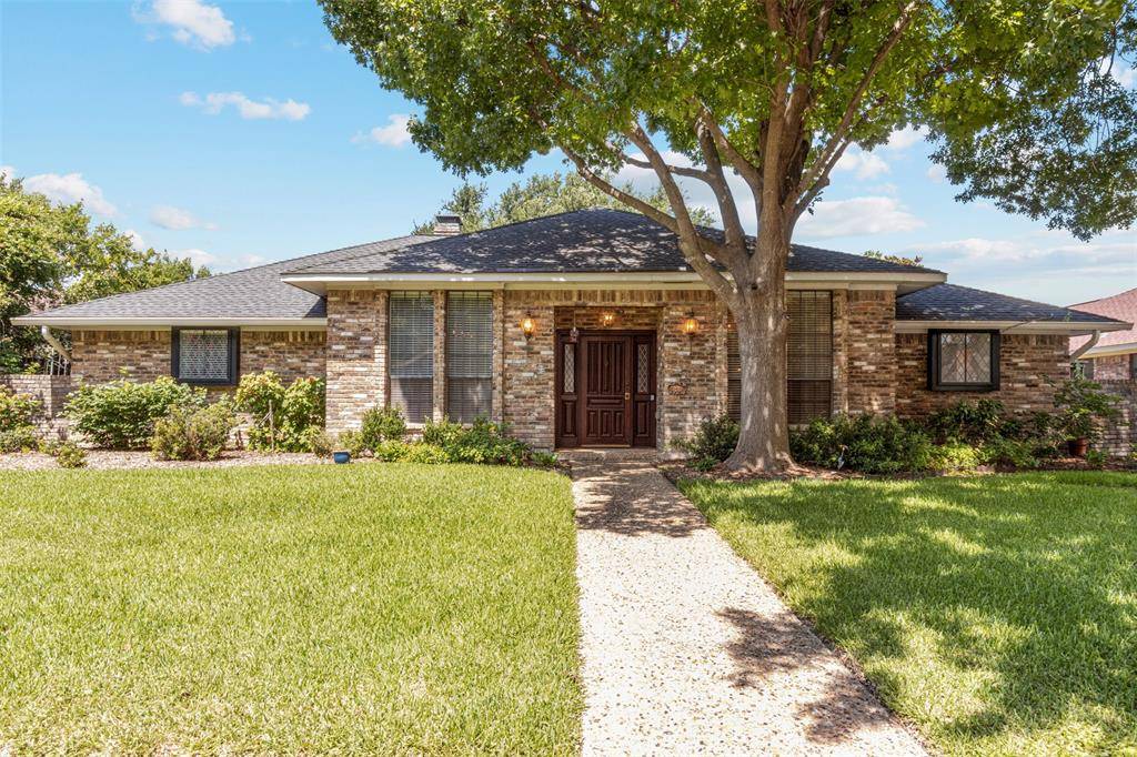 Dallas, TX 75243,10009 Apple Creek Drive