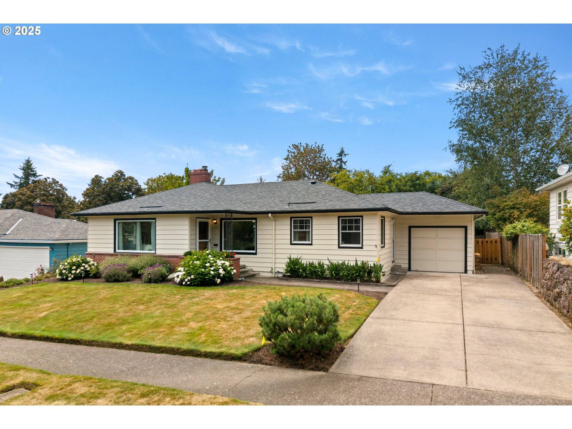 Portland, OR 97221,6458 SW LOOP DR