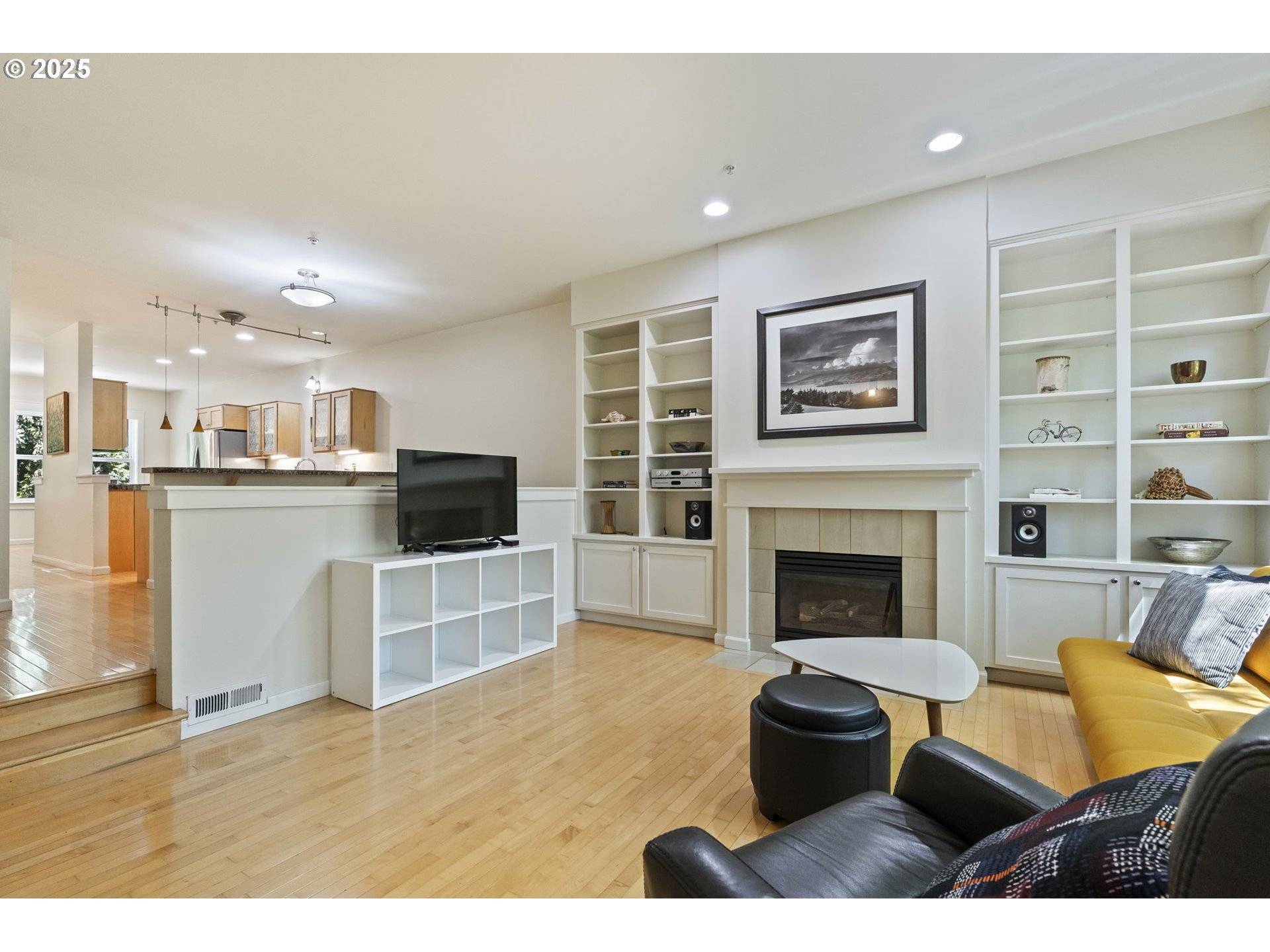Portland, OR 97219,7909 SW 31ST AVE #6