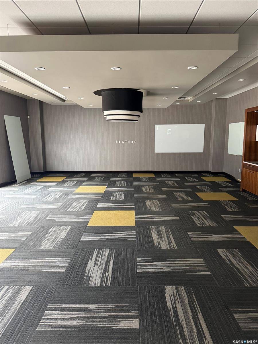 Saskatoon, SK S7K 0H1,320 22nd STREET E