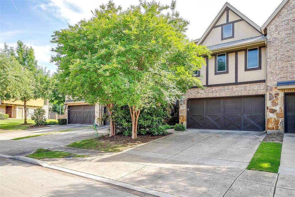 Euless, TX 76039,942 Brook Forest Lane