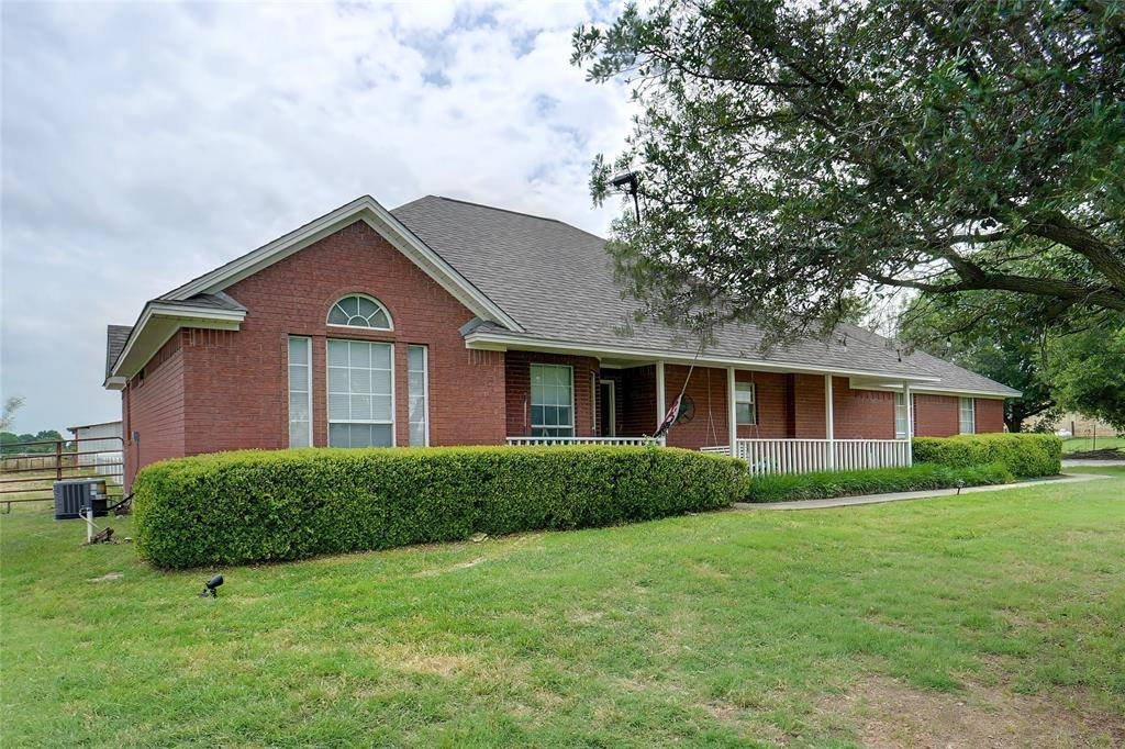 Krum, TX 76249,6813 Gregg Road