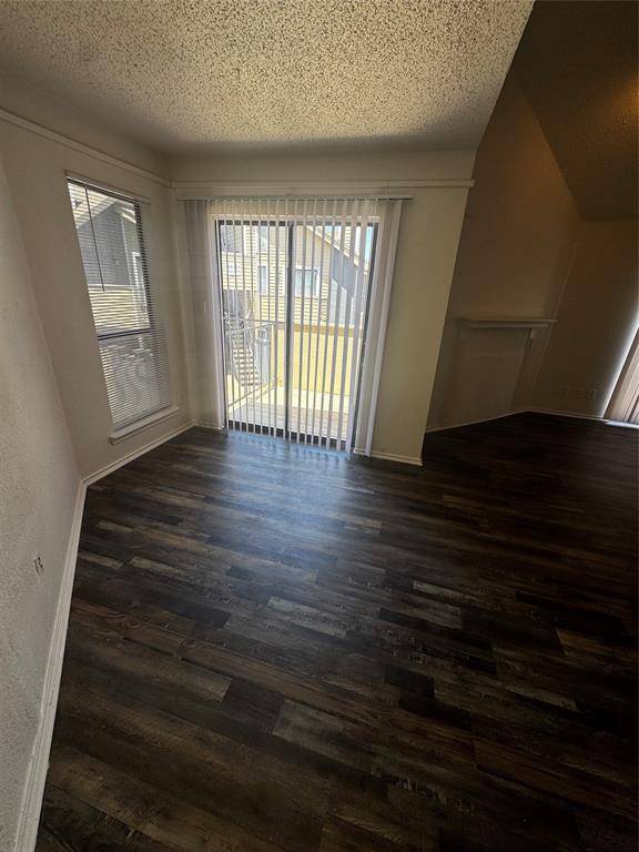 Garland, TX 75042,3524 Buckingham #226