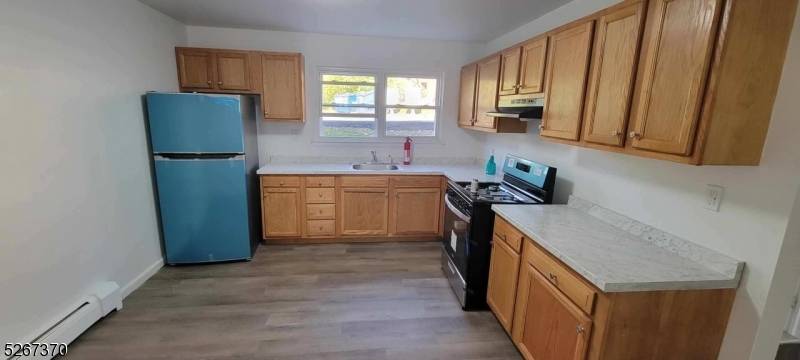 Newton Town, NJ 07860,29b Paterson Ave #37
