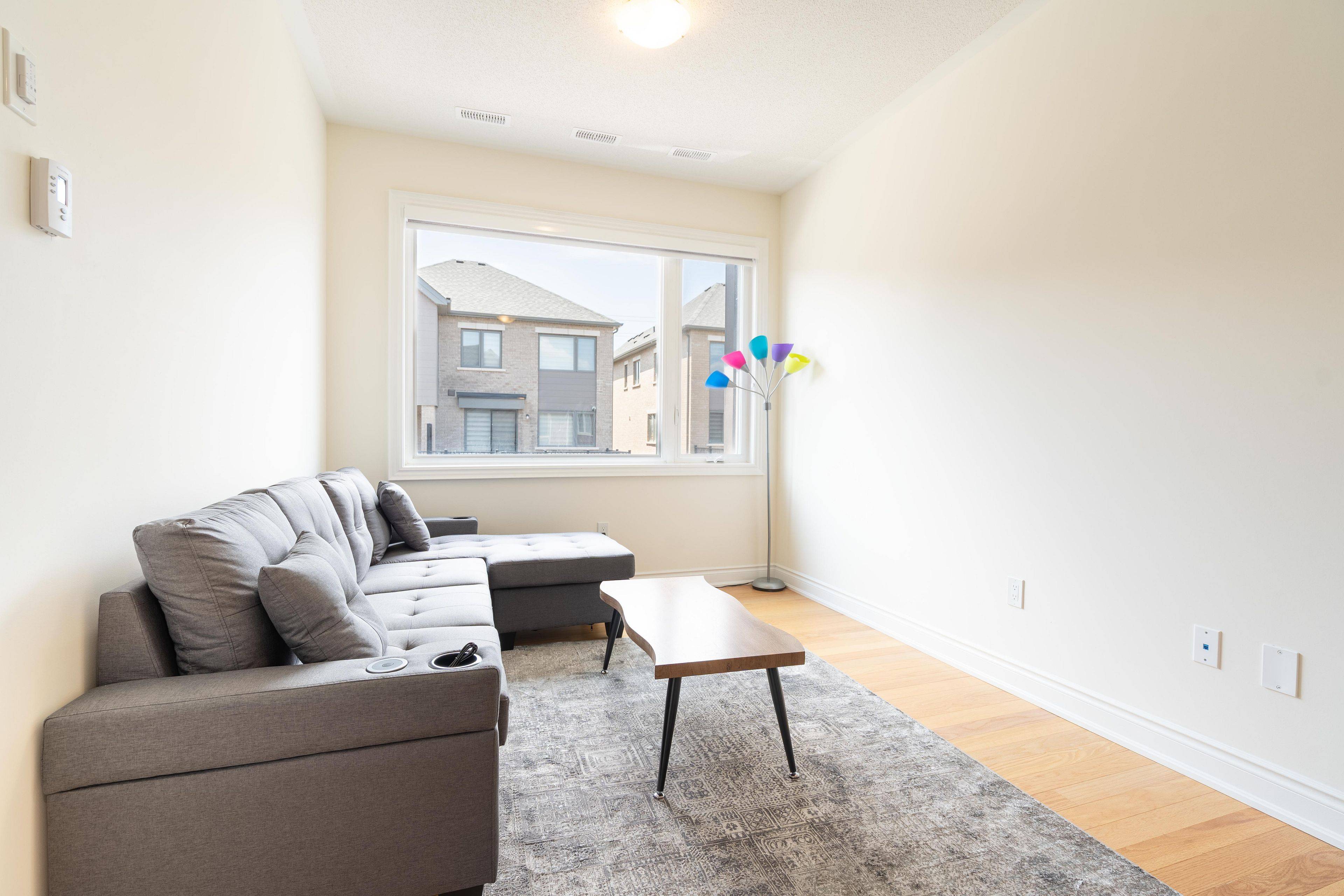 Oakville, ON L6H 0Z3,3416 Millicent AVE
