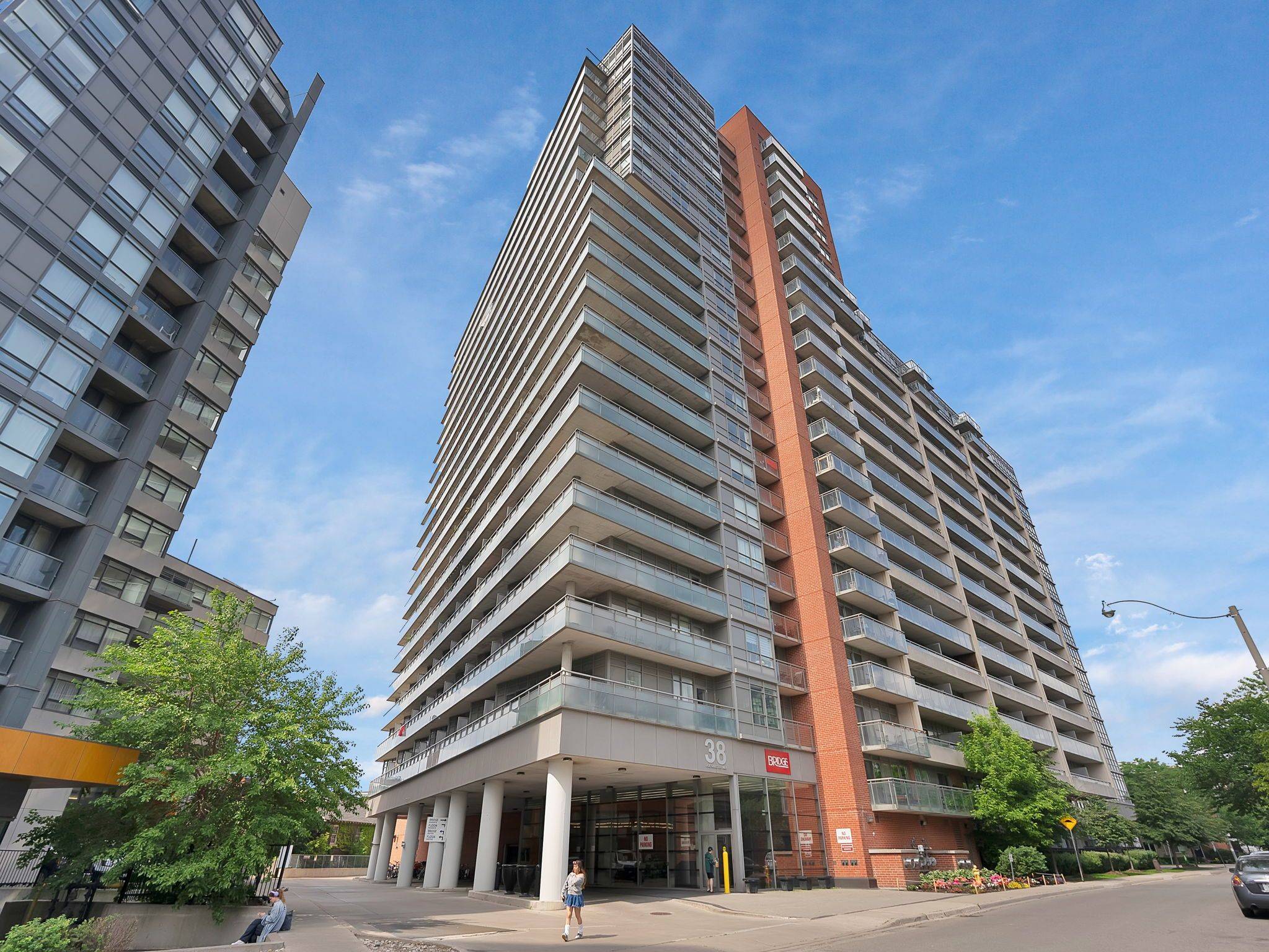 Toronto W01, ON M6K 0A5,38 Joe Shuster WAY #919
